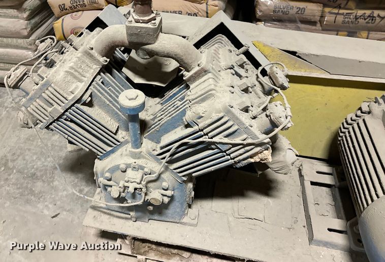 image for item DX0648 (2) air compressors