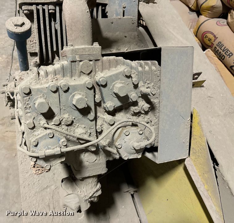 image for item DX0648 (2) air compressors