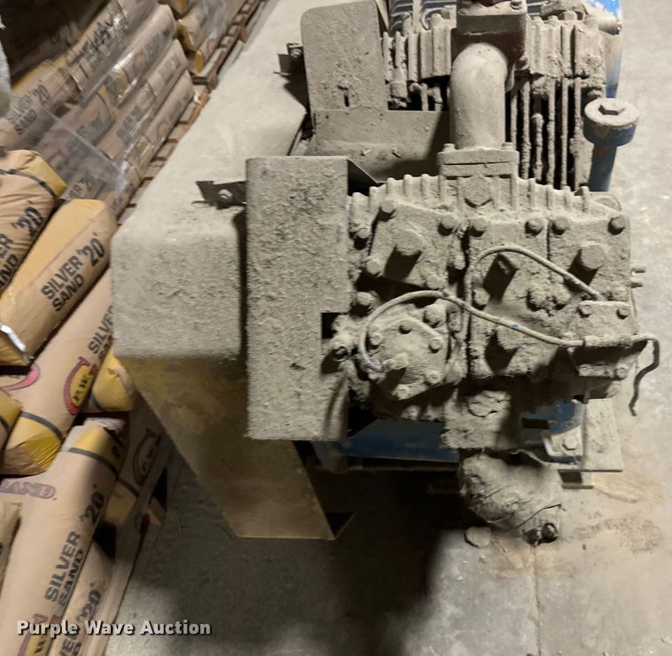 image for item DX0648 (2) air compressors