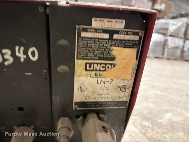 image for item DX0649 Lincoln Electric IdealArc DC-400 welder