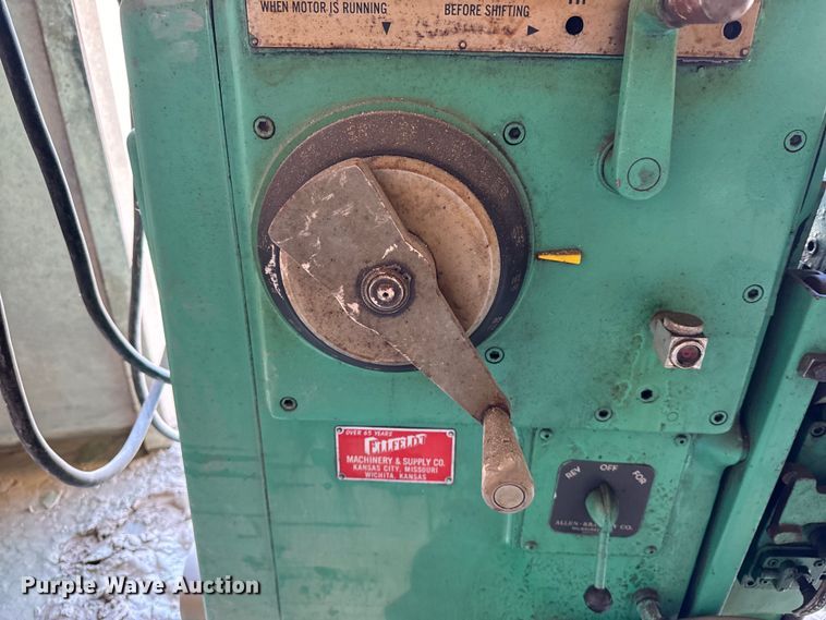 image for item DX0651 Cintiversal vertical milling machine