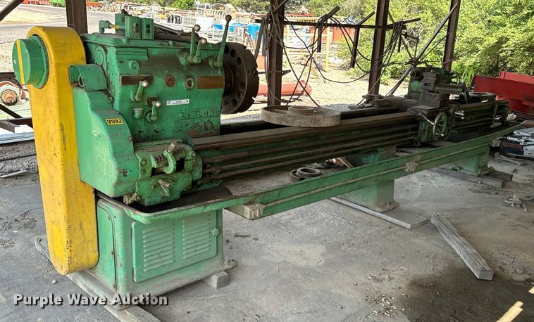 image for item DX0652 Leblond lathe
