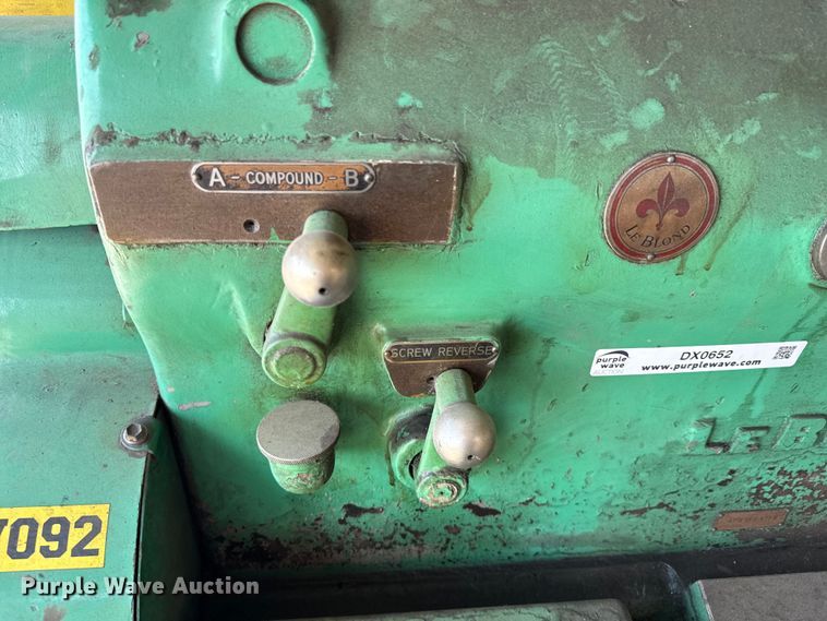image for item DX0652 Leblond lathe