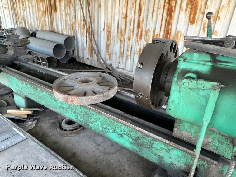 image for item DX0652 Leblond lathe