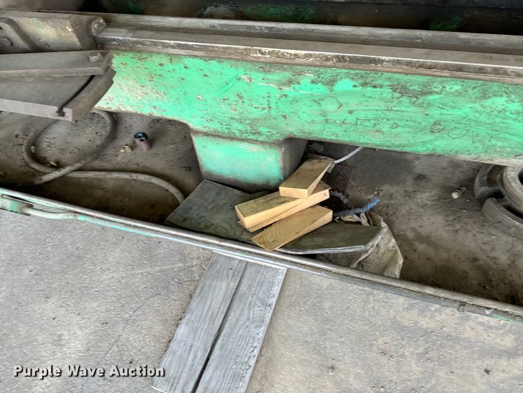 image for item DX0652 Leblond lathe