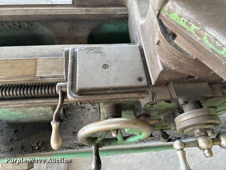 image for item DX0652 Leblond lathe
