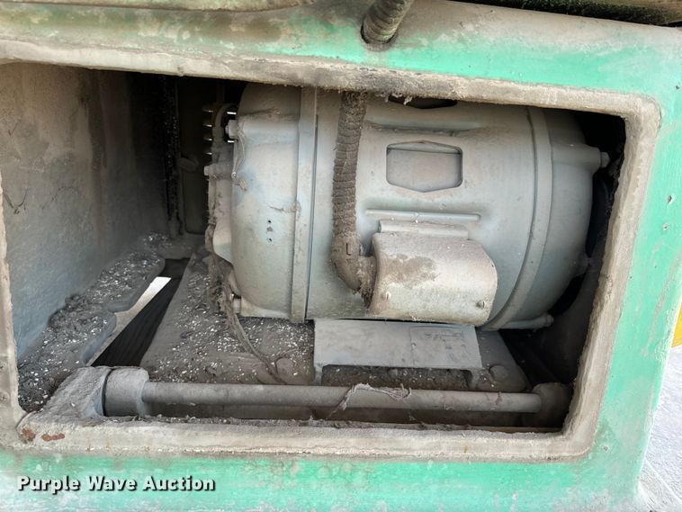 image for item DX0652 Leblond lathe