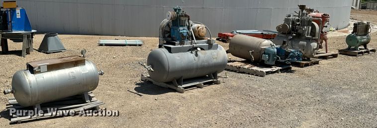 image for item DX0653 Air compressors