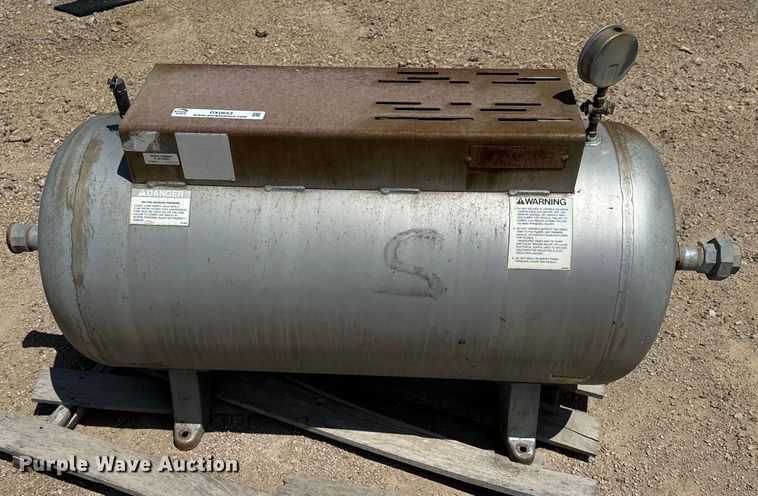 image for item DX0653 Air compressors