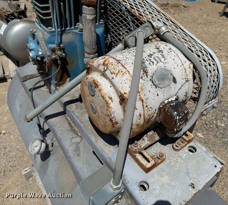 image for item DX0653 Air compressors