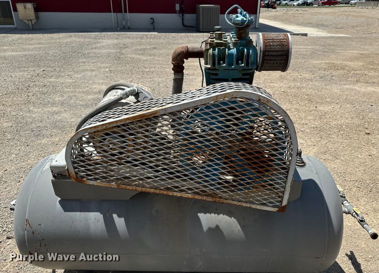 image for item DX0653 Air compressors