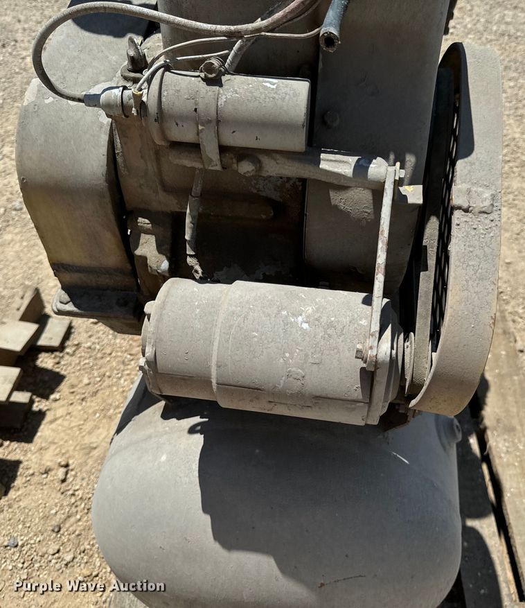 image for item DX0653 Air compressors