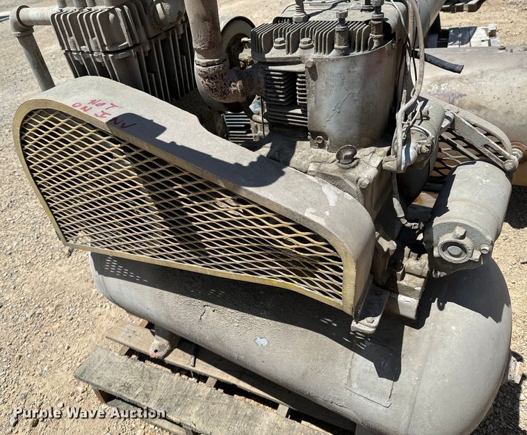 image for item DX0653 Air compressors