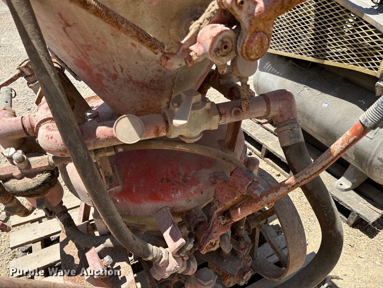 image for item DX0653 Air compressors