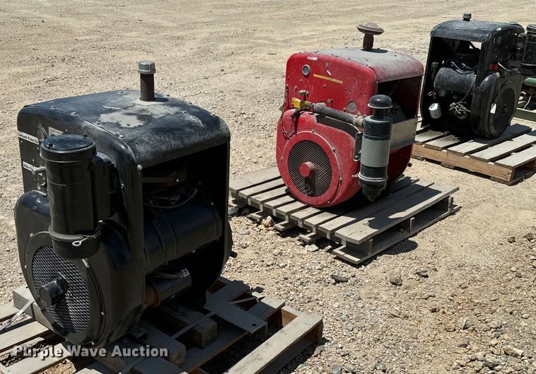 image for item DX0654 (3) Wisconsin engines