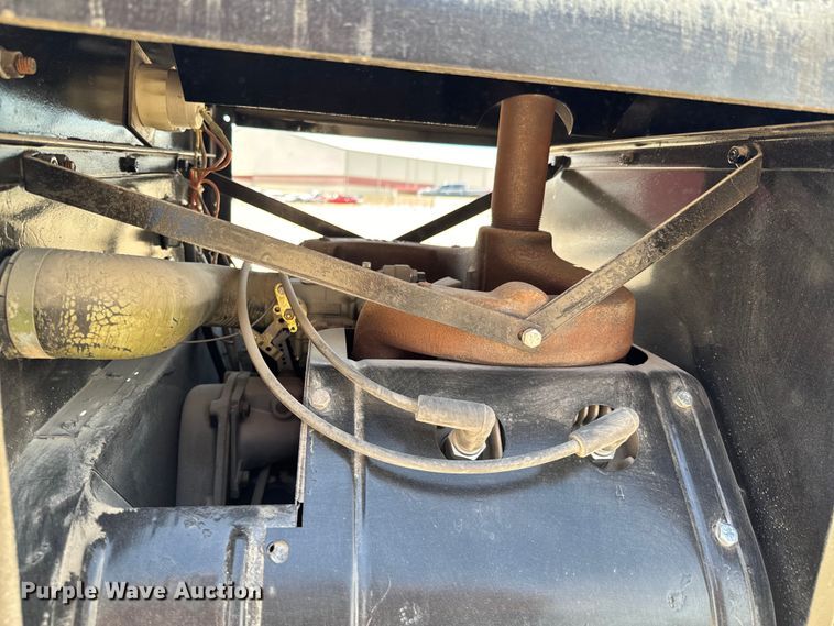 image for item DX0654 (3) Wisconsin engines