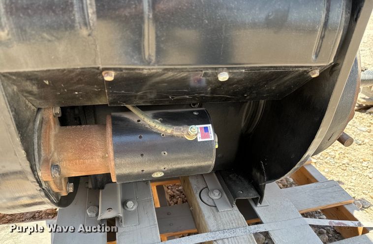 image for item DX0654 (3) Wisconsin engines