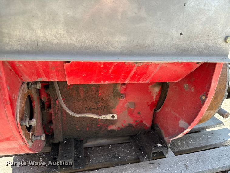 image for item DX0654 (3) Wisconsin engines