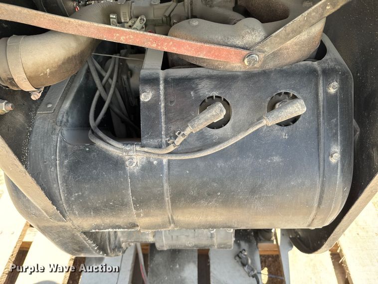 image for item DX0654 (3) Wisconsin engines