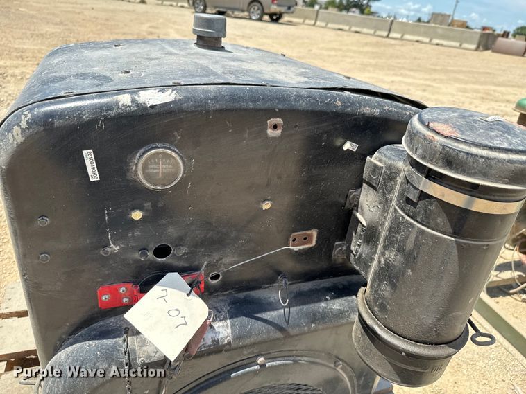 image for item DX0654 (3) Wisconsin engines