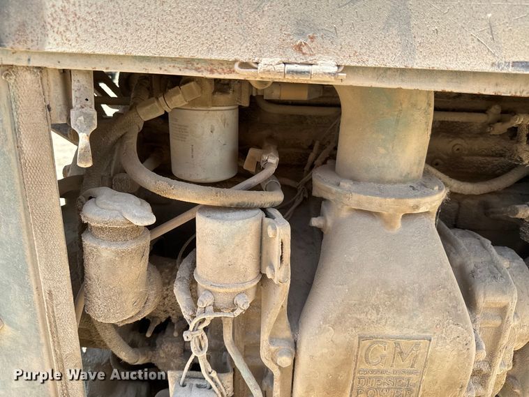 image for item DX0656 Detroit Diesel engine