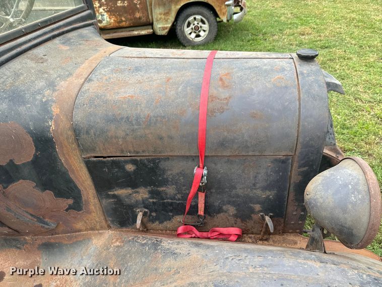 image for item DX0668 1923 Dodge Bros.  sedan