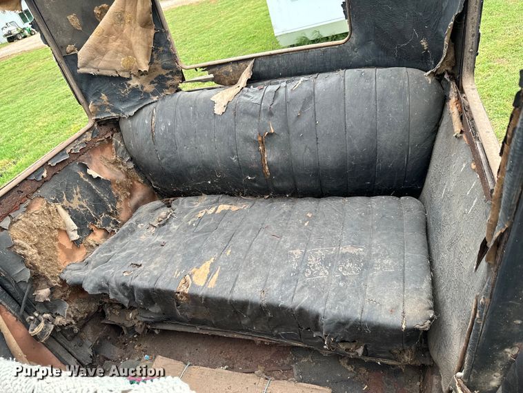 image for item DX0668 1923 Dodge Bros.  sedan