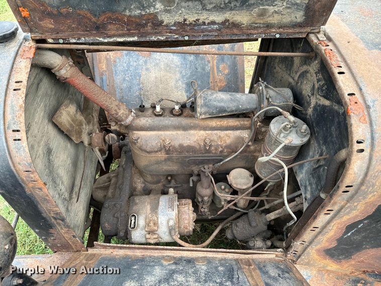 image for item DX0668 1923 Dodge Bros.  sedan