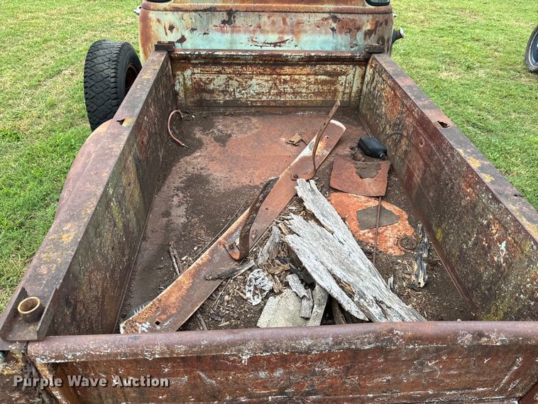 image for item DX0669 1954 GMC 100 pickup truck