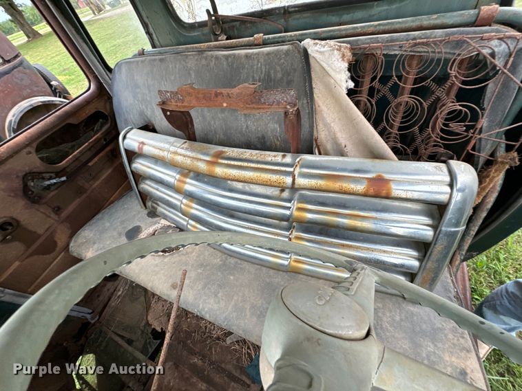 image for item DX0669 1954 GMC 100 pickup truck