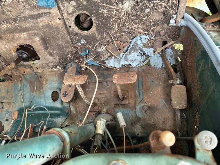 image for item DX0669 1954 GMC 100 pickup truck