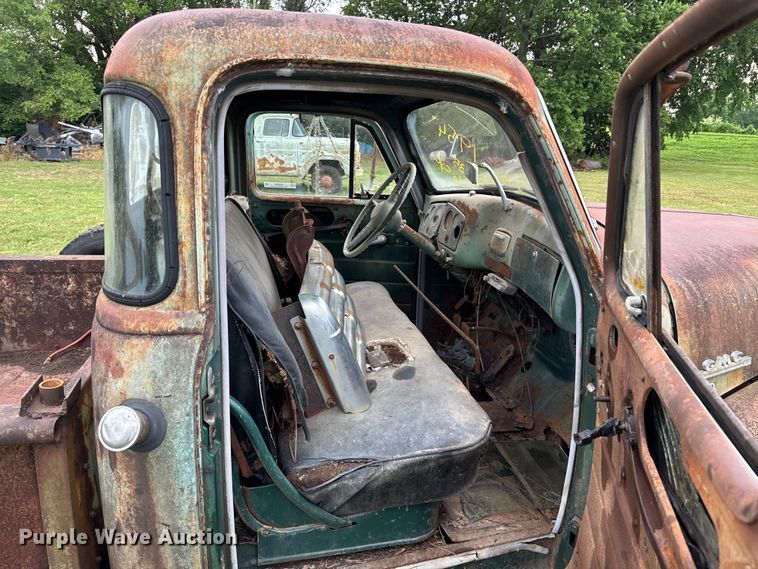 image for item DX0669 1954 GMC 100 pickup truck