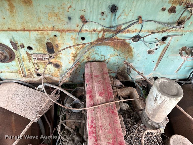 image for item DX0669 1954 GMC 100 pickup truck