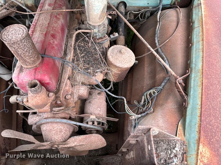 image for item DX0669 1954 GMC 100 pickup truck