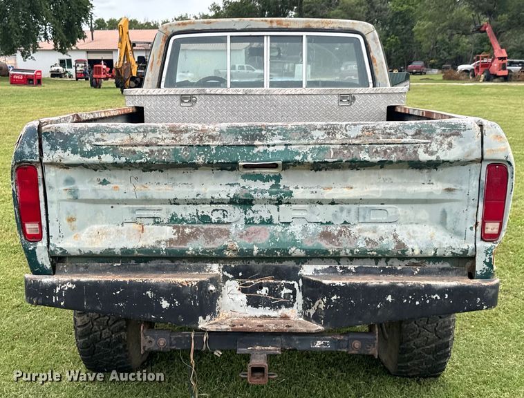image for item DX0670 1978 Ford F150 pickup truck