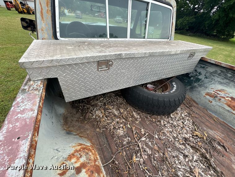 image for item DX0670 1978 Ford F150 pickup truck