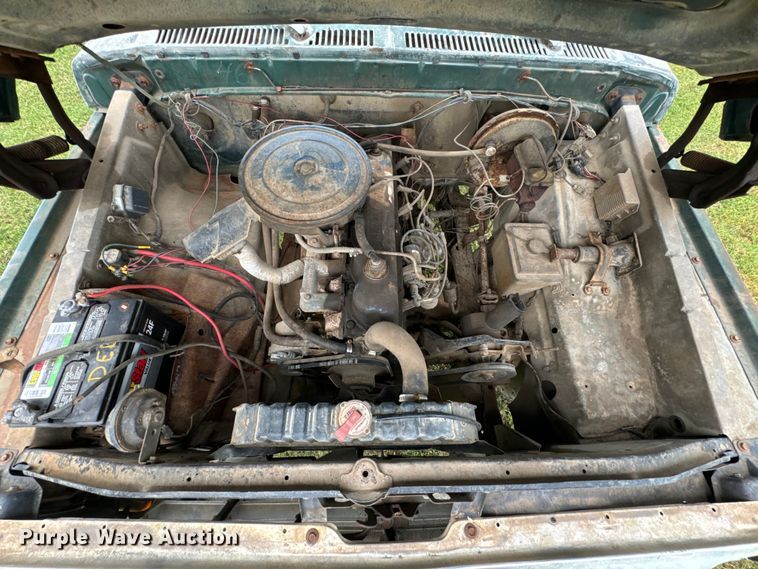 image for item DX0670 1978 Ford F150 pickup truck