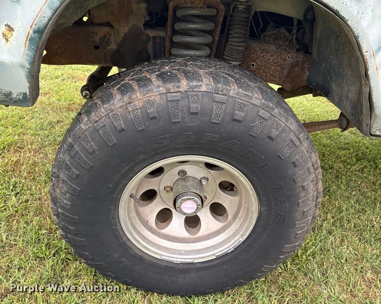 image for item DX0670 1978 Ford F150 pickup truck
