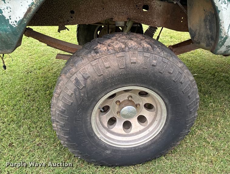 image for item DX0670 1978 Ford F150 pickup truck