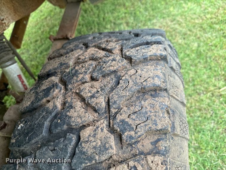 image for item DX0670 1978 Ford F150 pickup truck