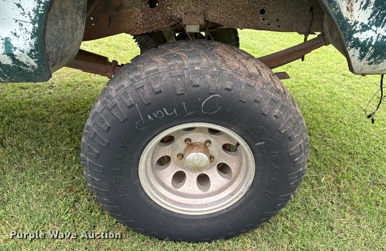 image for item DX0670 1978 Ford F150 pickup truck