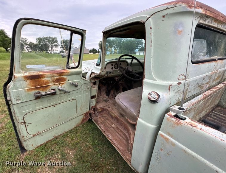 image for item DX0671 1959 Ford F100 pickup truck