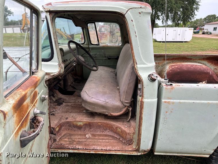 image for item DX0671 1959 Ford F100 pickup truck