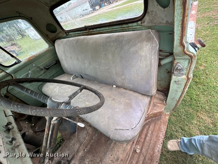 image for item DX0671 1959 Ford F100 pickup truck