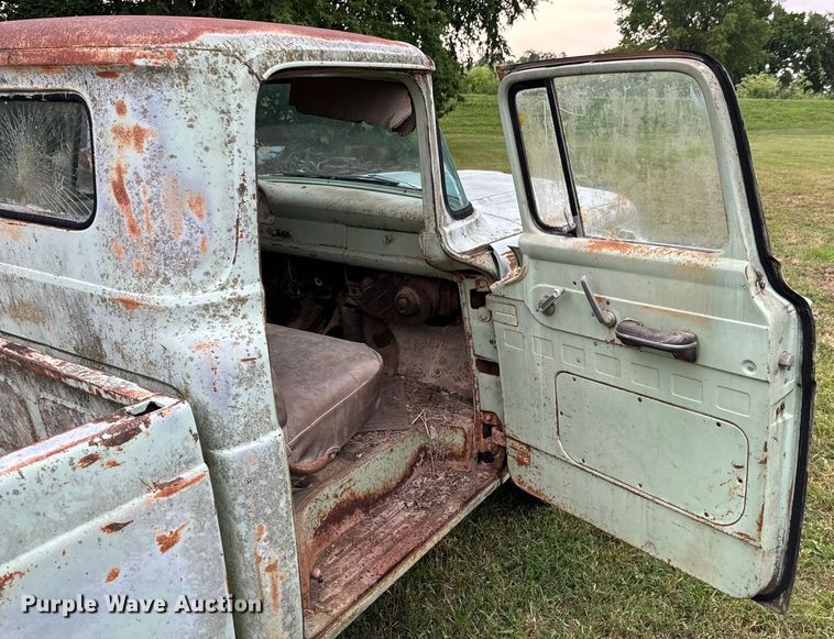 image for item DX0671 1959 Ford F100 pickup truck