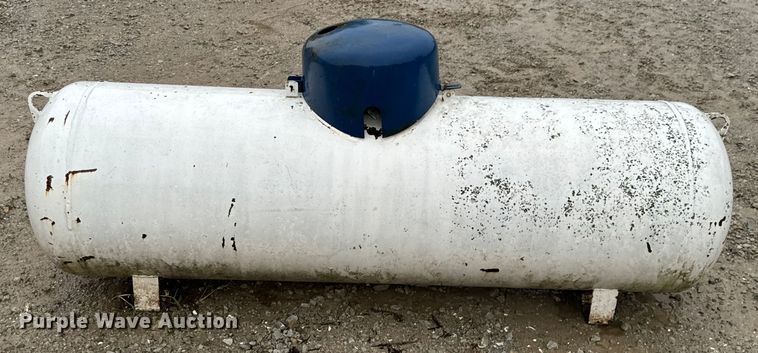 image for item DX0691 American Tanks propane tank