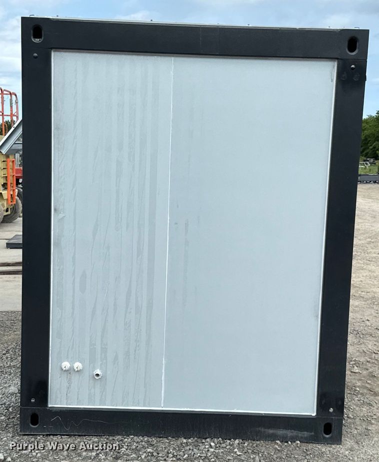 image for item DX0694 Portable restroom