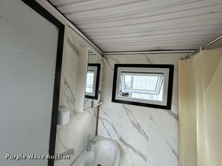 image for item DX0694 Portable restroom