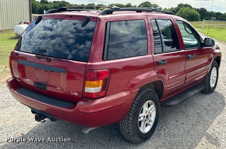 image for item DX0710 2004 Jeep Grand Cherokee SUV