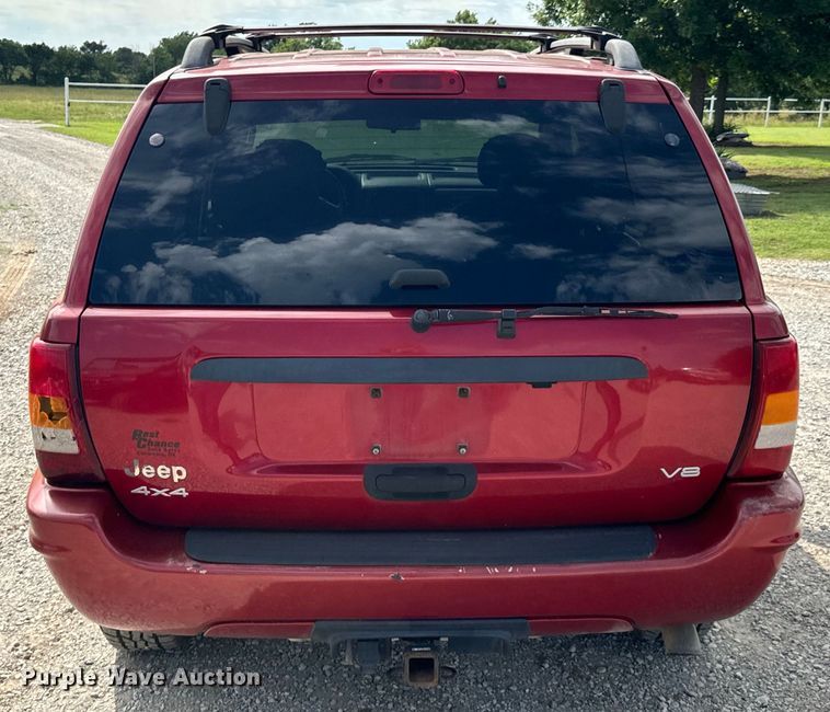 image for item DX0710 2004 Jeep Grand Cherokee SUV